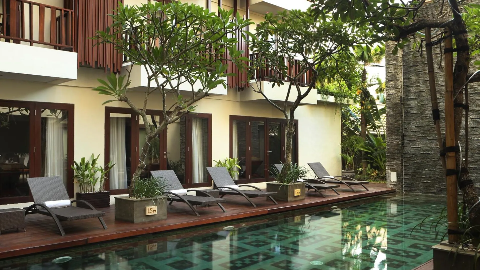 D'Primahotel Seminyak Indonesia